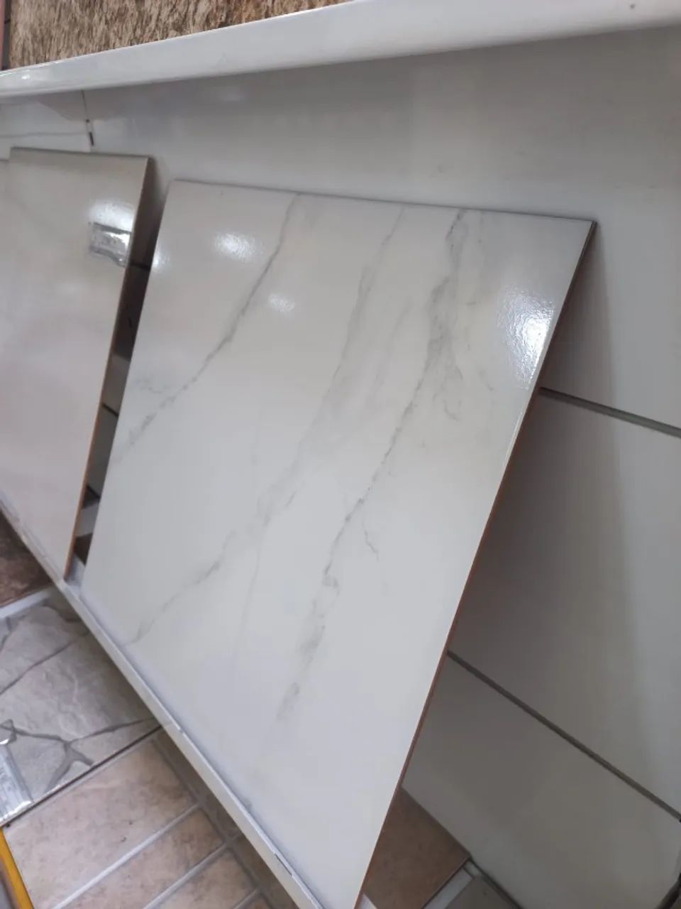 Piso 57x57 Selena CInza Carmelo Fior - Foto 4