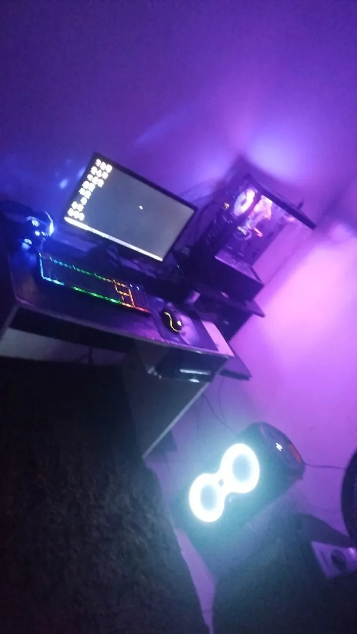 Caixa de som com luzes customizáveis JBL part box