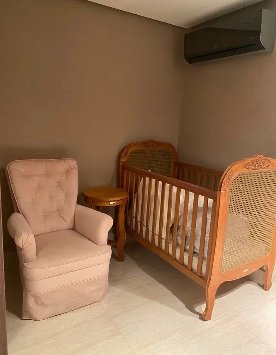Berço Capitonê Tulipa Baby linha Luís XVII - Foto 4