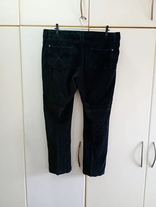 Calça Preta veludo cotelê C&A - Foto 5