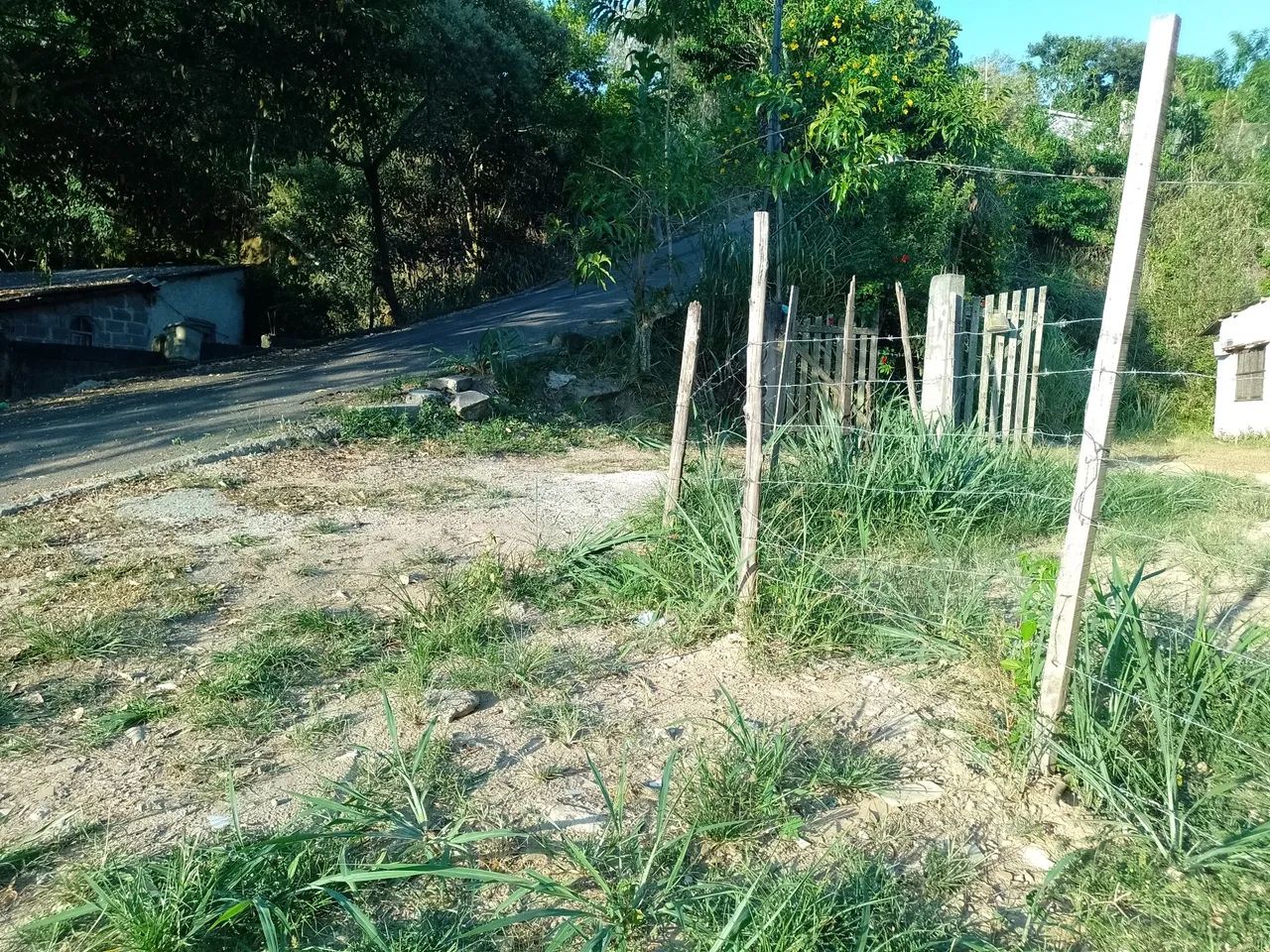 Terreno com acesso asfaltado 10 x 10 ,pronto p construir em saguarema a 2 km da praia  - Foto 7
