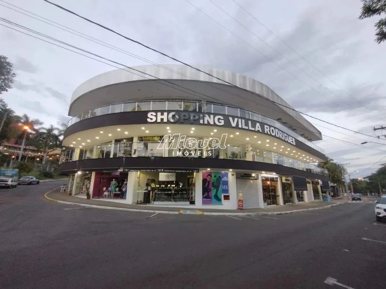 Salas/Conjuntos, à venda, Centro - - Águas de São Pedro/SP
