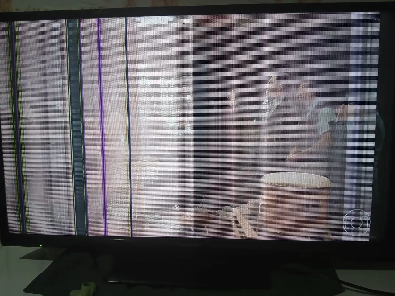 TV Panasonic 32 defeito display 