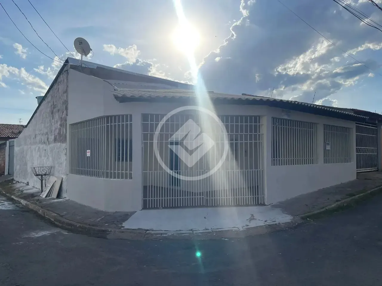 Casa de Esquina com 3 quartos, Bairro Cidade Verde, Cuiabá - MT codigo: 60050