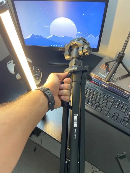 Oportunidade! Kit Completo de Gravação com Tripé - Foto 4