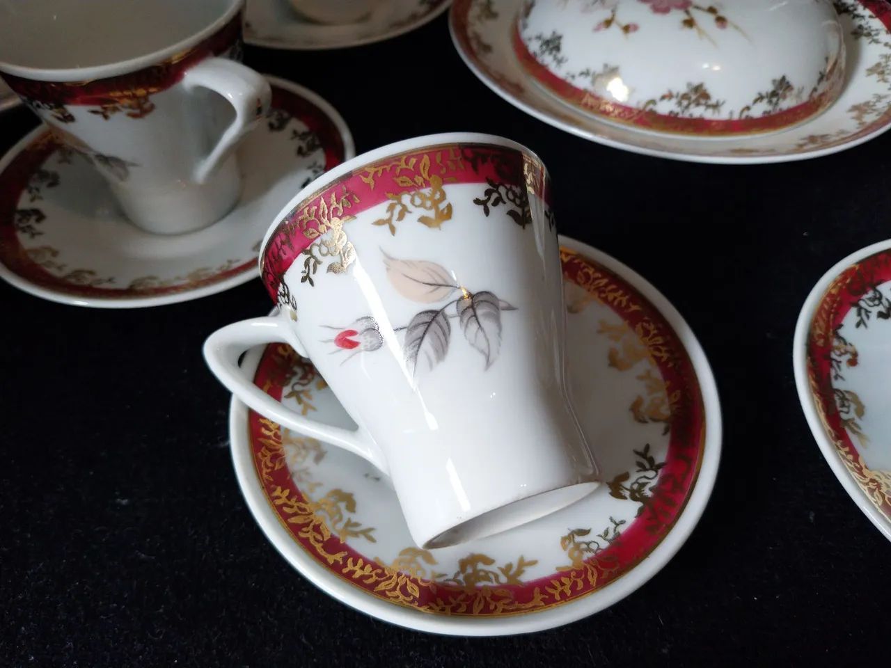Conjunto de chá em porcelana floral - Foto 2