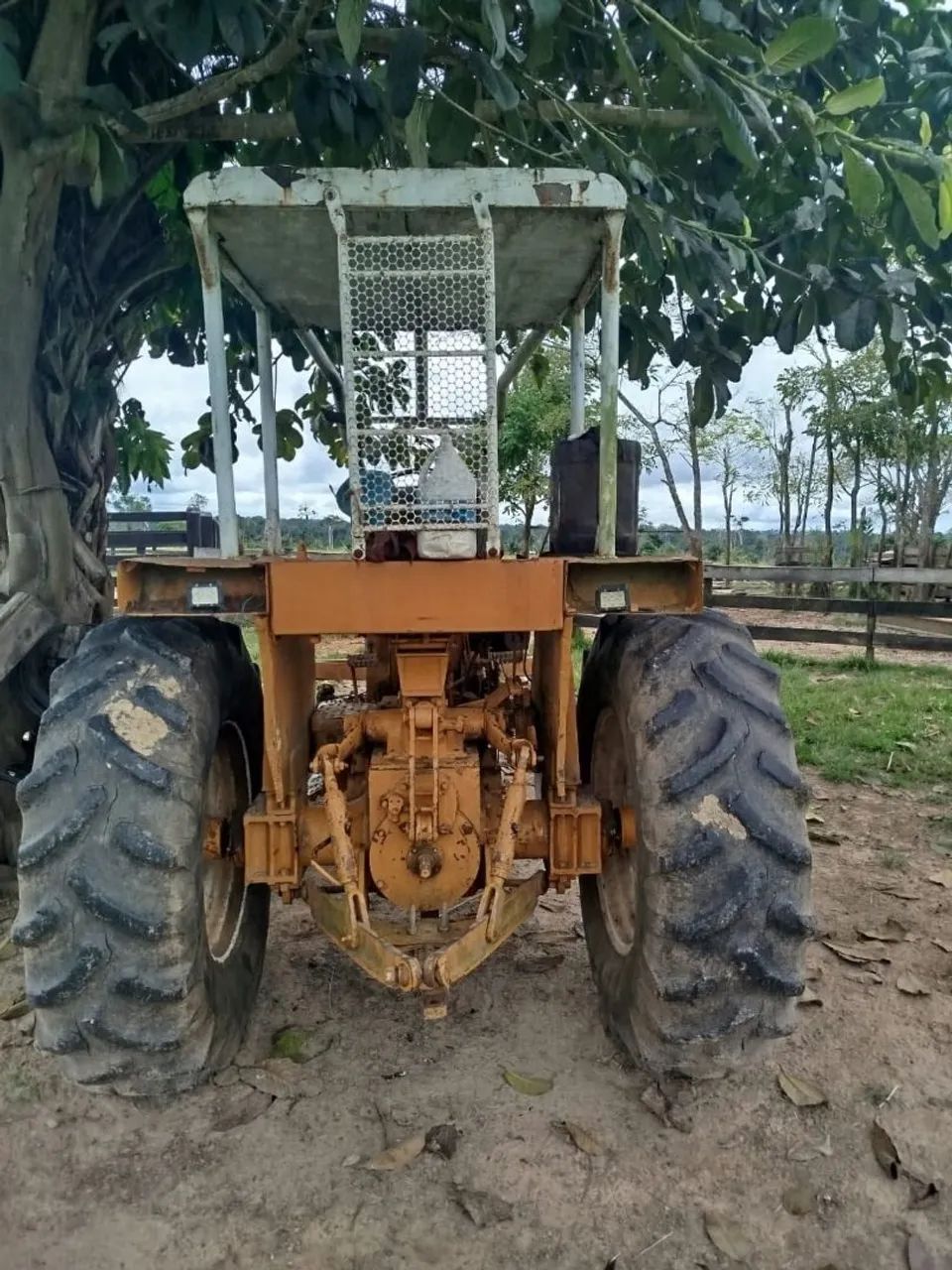 Trator CBT - Ideal para suas atividades agrícolas! - Foto 2