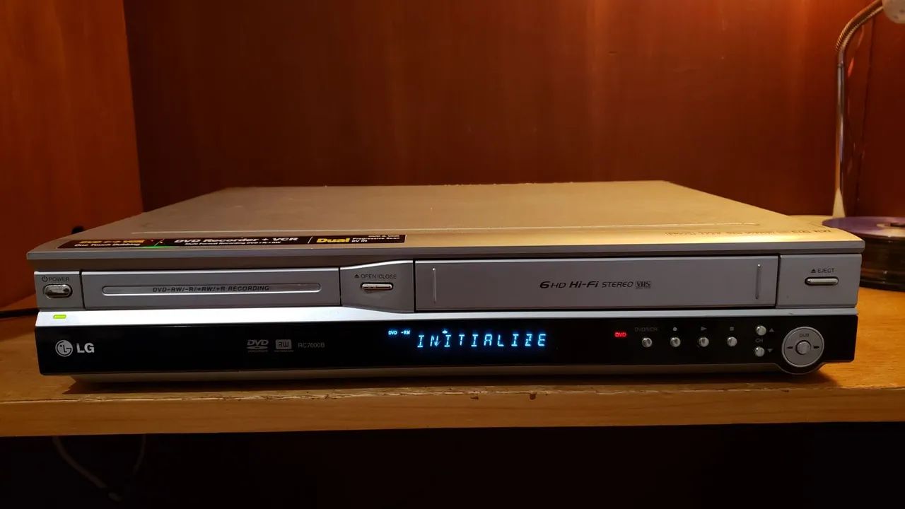 Gravador de DVD de Mesa + VHS LG RC7000B (NO ESTADO)