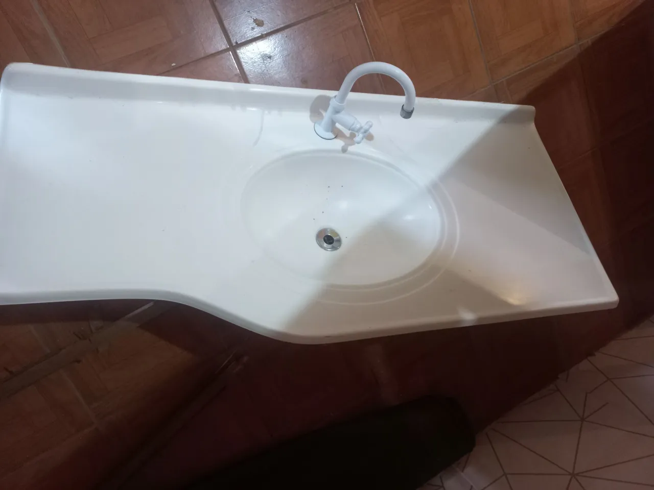 Conjunto Cuba para banheiro e espelho