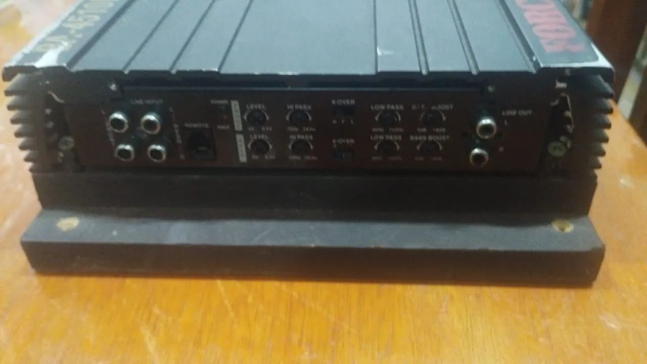 Amplificador Automotivo Booster Force One 2400 Watts 4 Canais - Foto 2