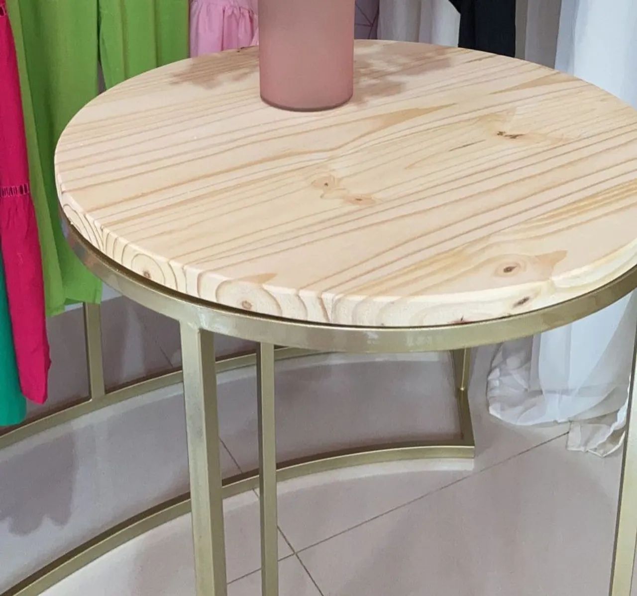 Arara retrô contemporânea + mesa meia-lua exclusiva - design autoral - Foto 2