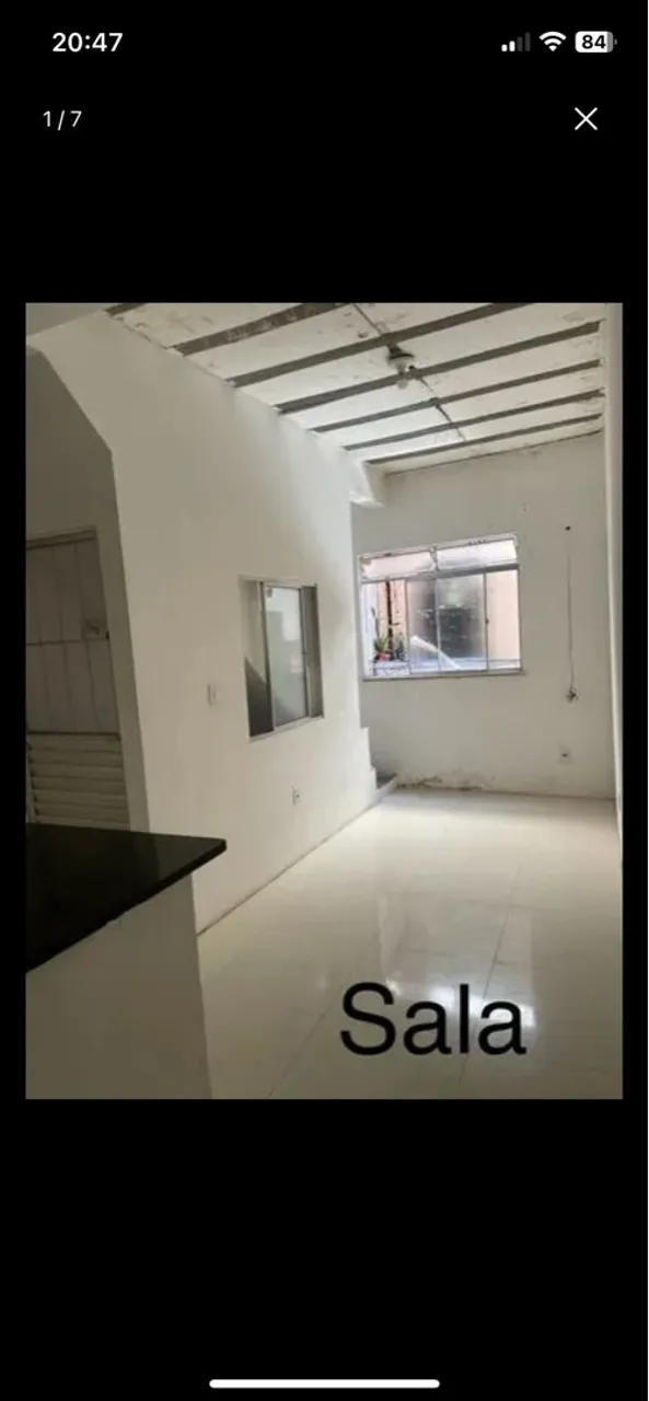 Vendo casa 2/4, sala ,cozinha .