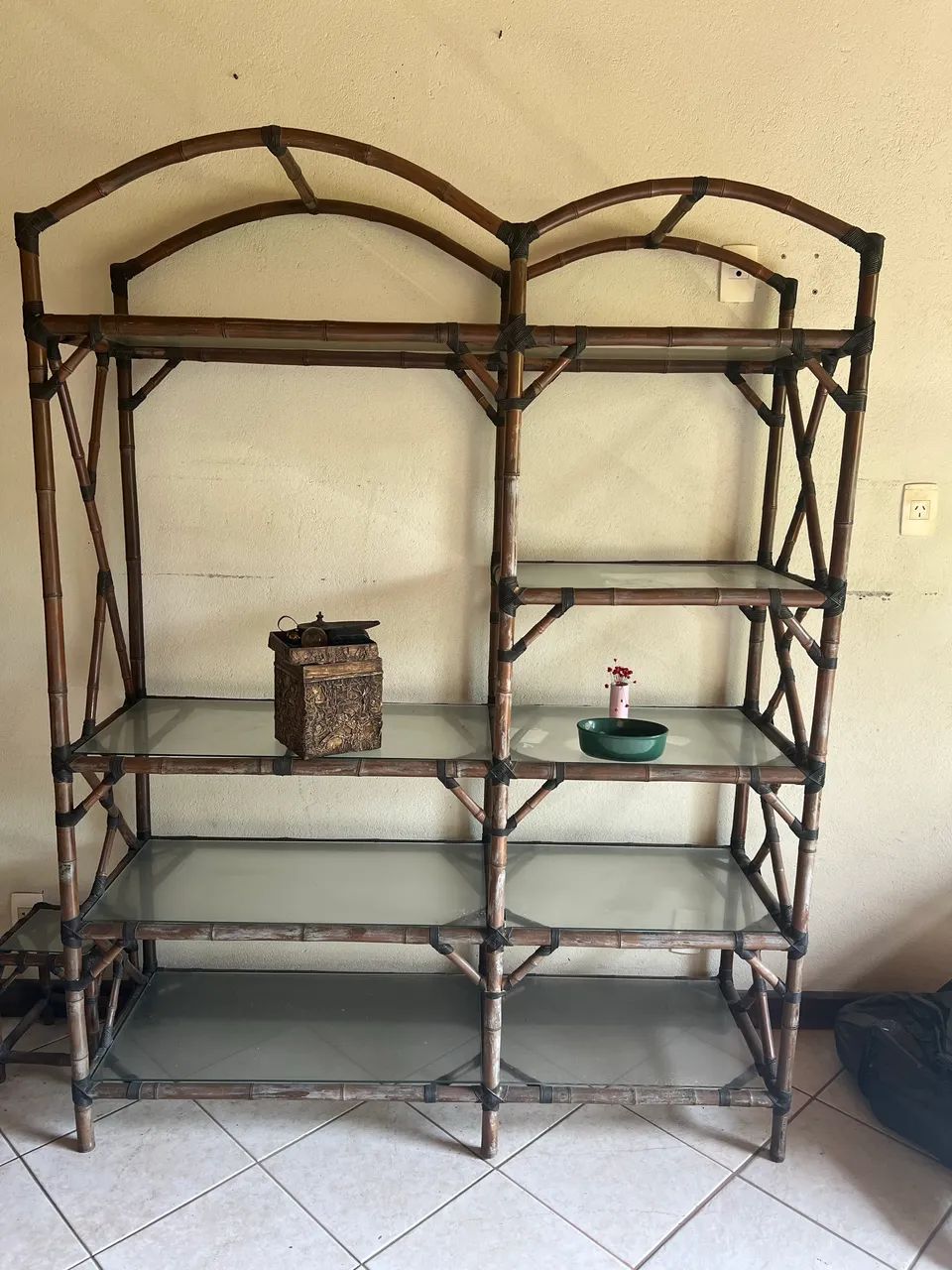 Estante de bamboo