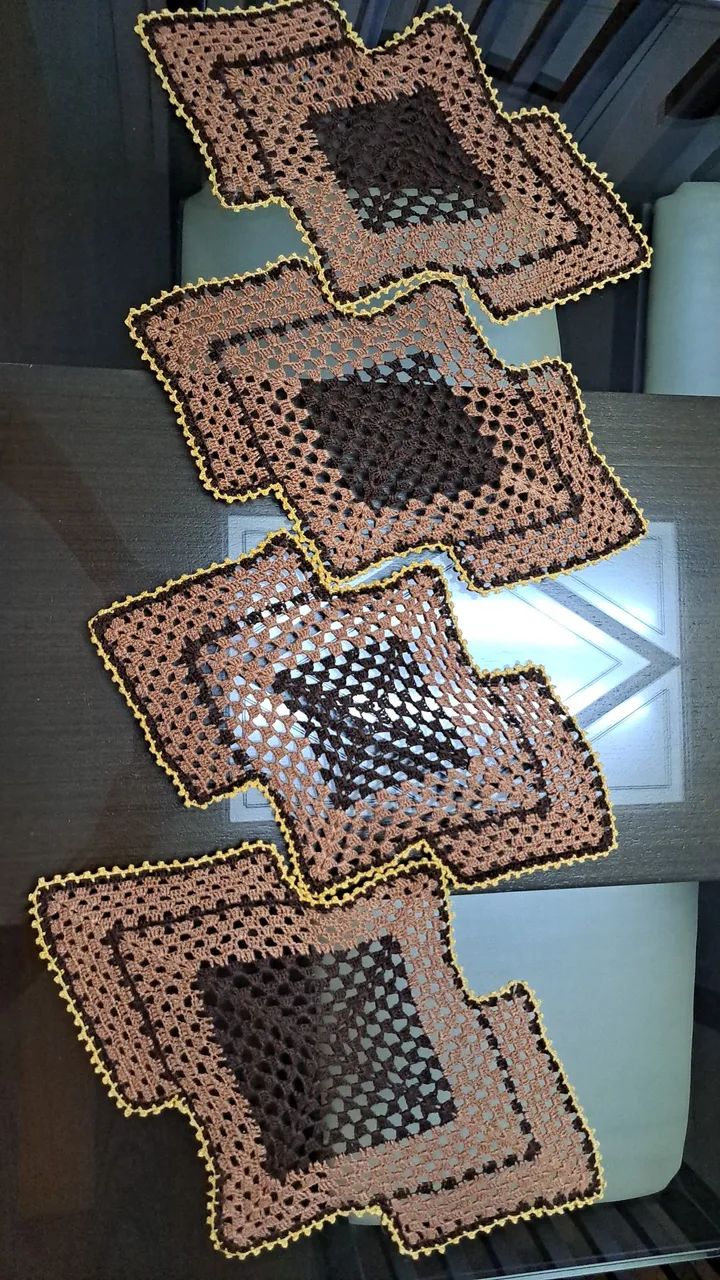 Jogo de crochê com 4 toalhas