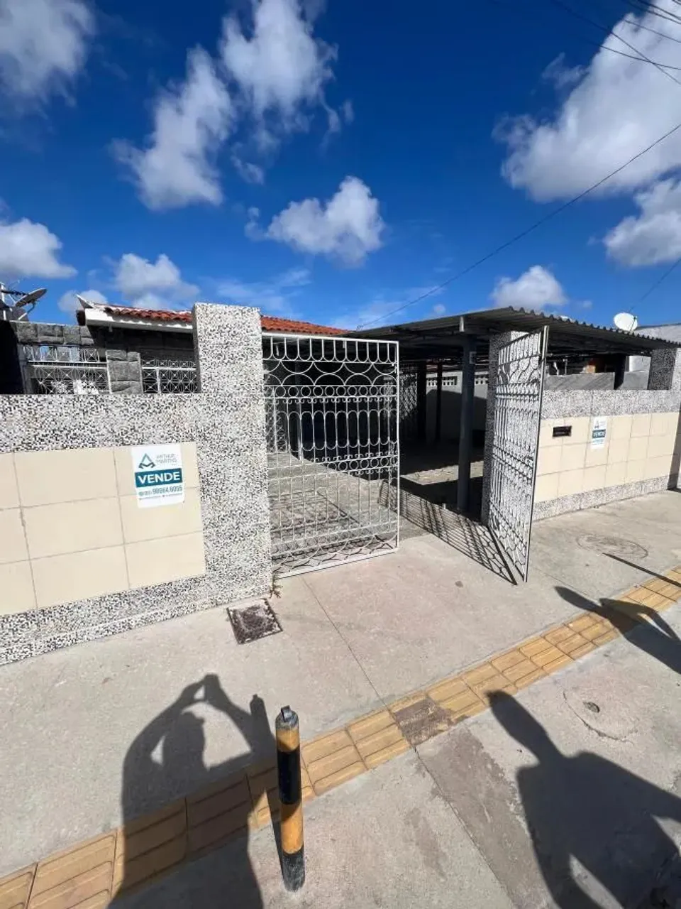 Casa para Venda em João Pessoa, Varjão, 3 dormitórios, 1 suíte, 1 banheiro, 3 vagas