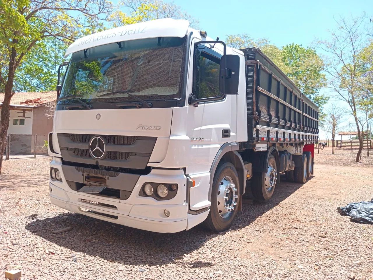 Mbenz atego 2430 8x2 - Foto 6