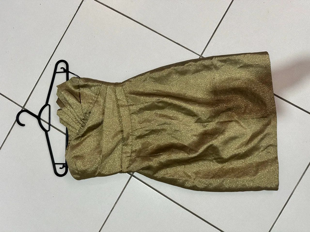 Vestido dourado colcci PP - Foto 3