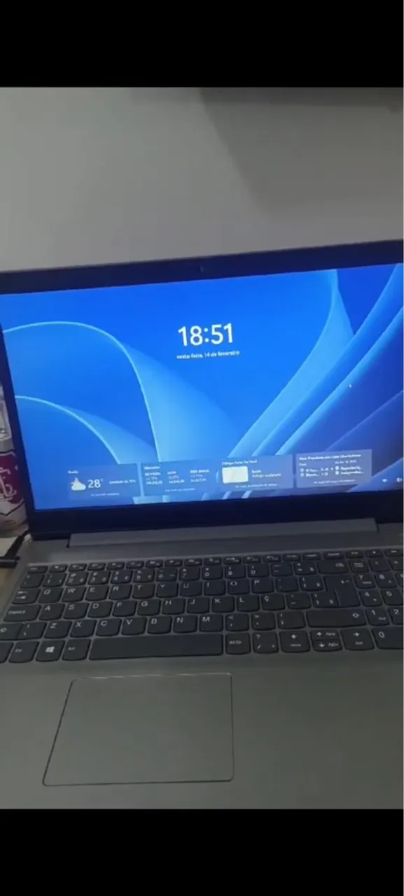 Notebook nunca usado 