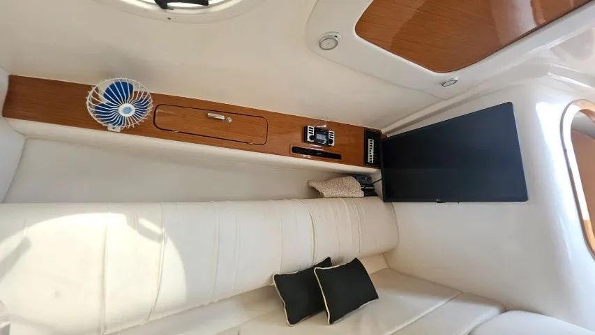 Lancha PHANTOM 300 edição especial - Foto 12