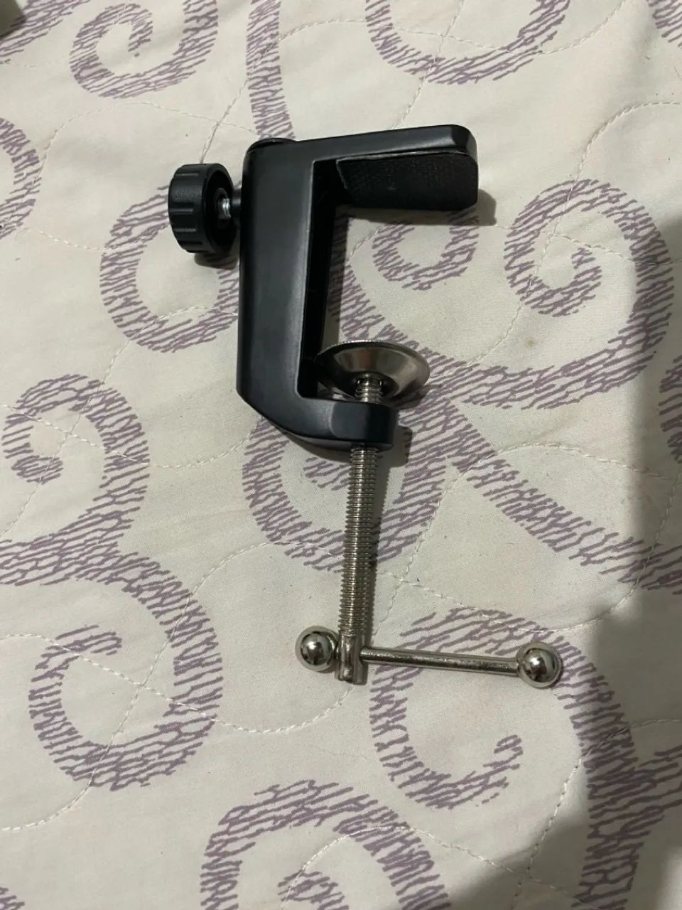 Microfone Profissional com Braço Articulado - Novo! - Foto 2
