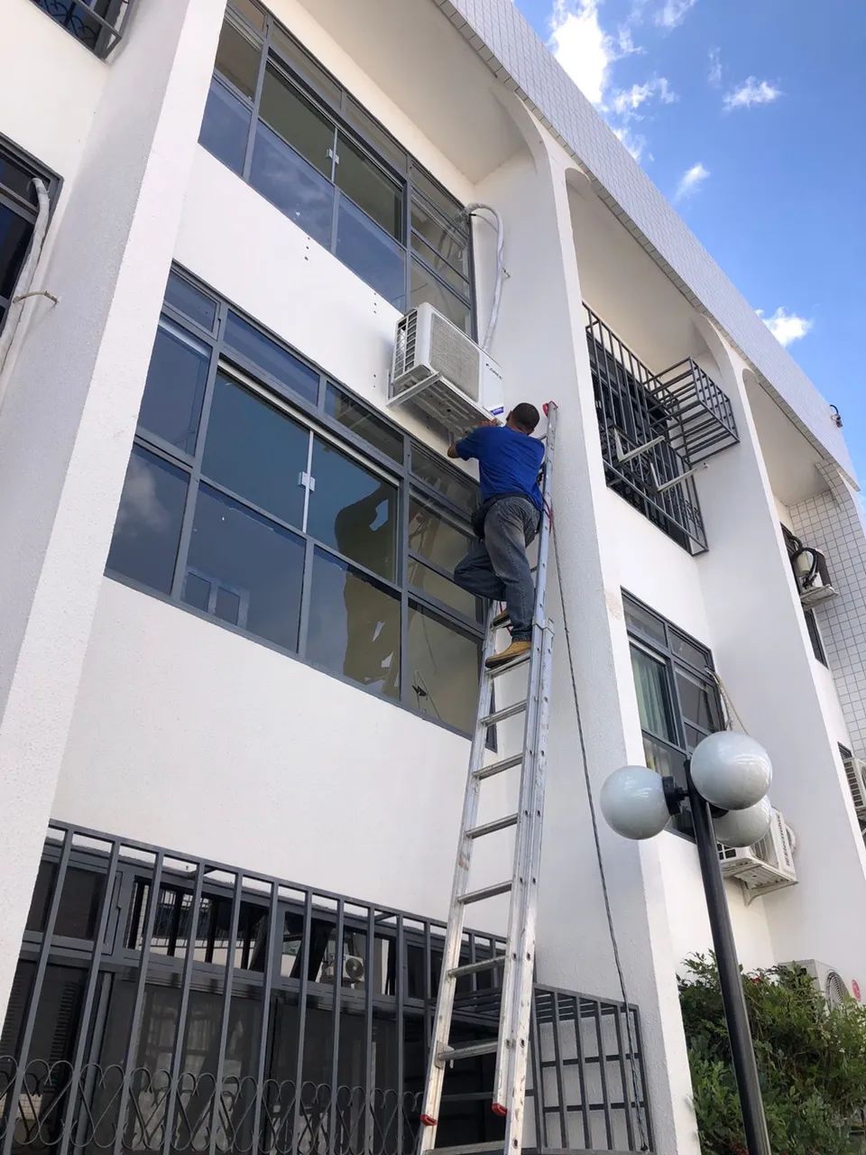 Manutenção e Instalação de Ar Condicionado