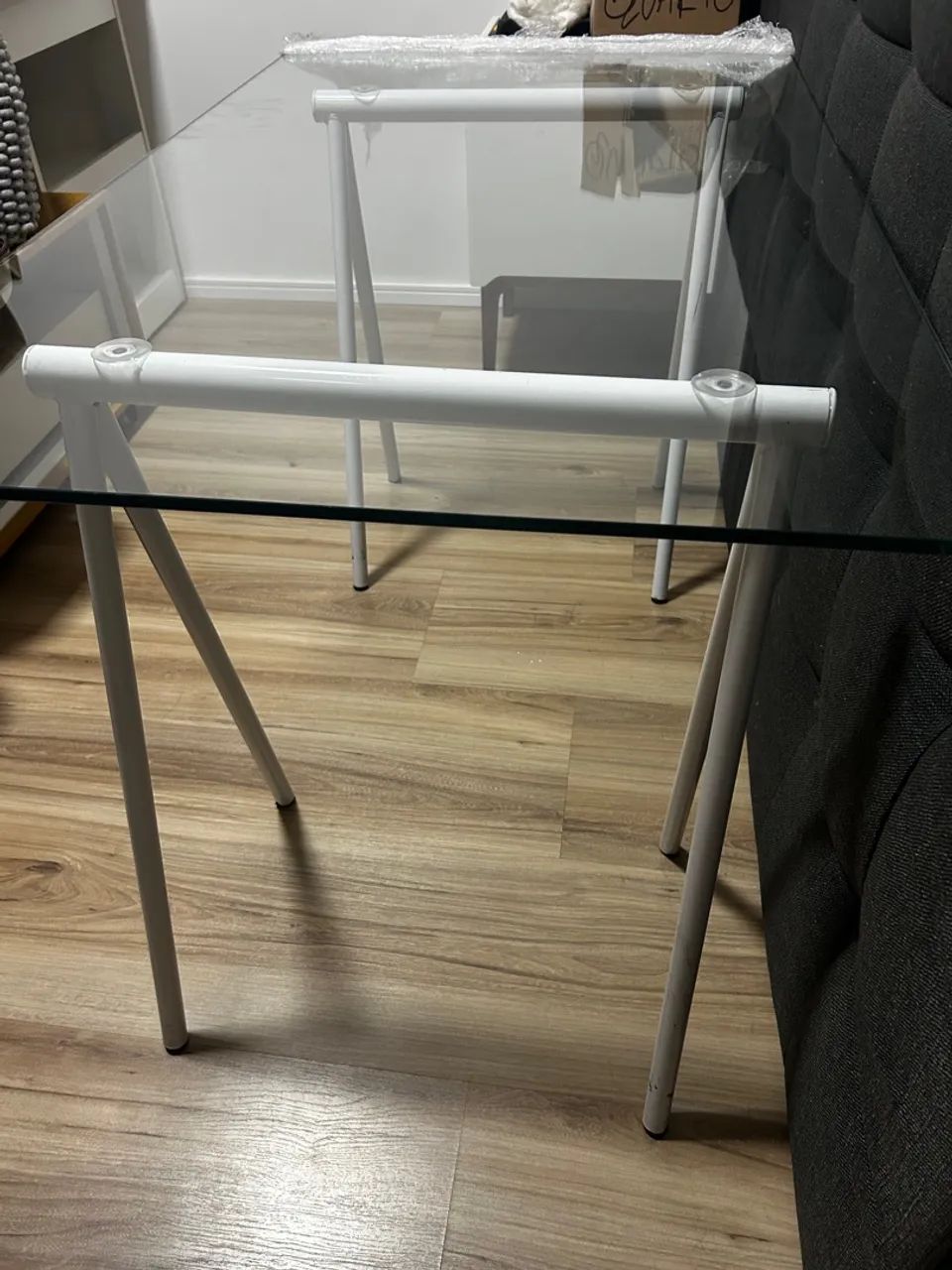 Mesa de Vidro com Estrutura Branca64962120409091125