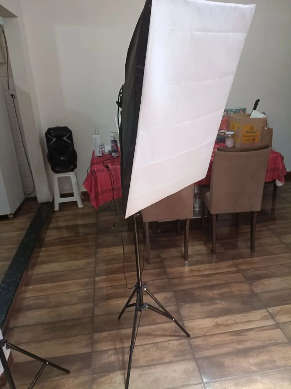 Softbox de Iluminação Profissional + Tripé (Usado) - Foto 2