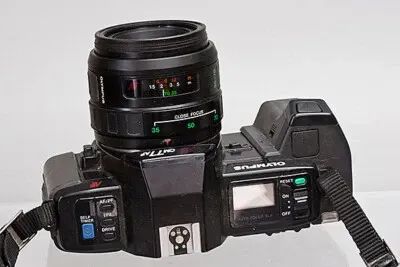 Câmera Olimpus OM77AF - muito boa - Foto 6