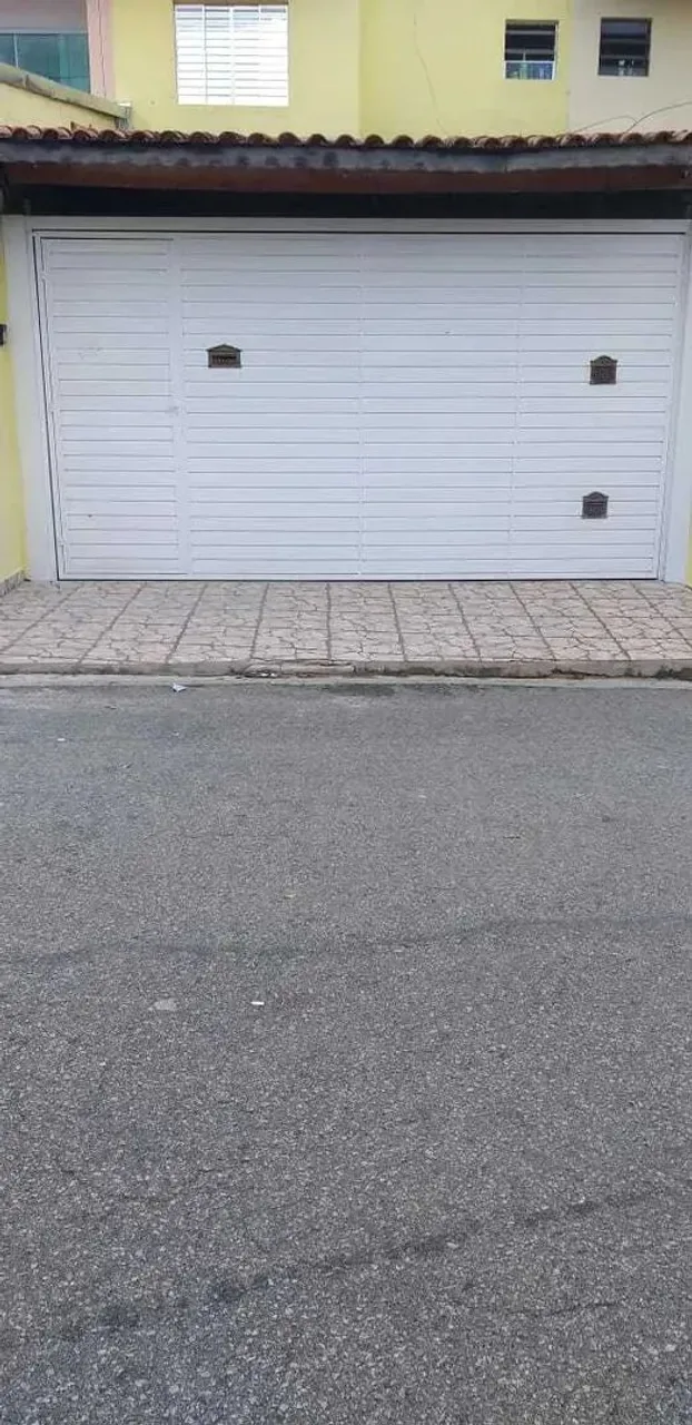 Sobrado em Alameda Vereador Alcides Ferracini - Nova Era - Caieiras/SP