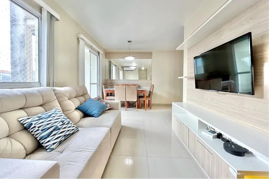 Apartamento de 53.0m² no bairro Humaitá, com 2 qua