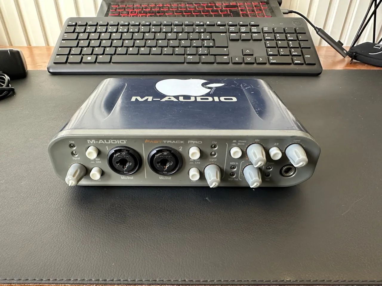 Interface/ placa de Áudio Fast Track Pro - M-audio - Instrumentos ...
