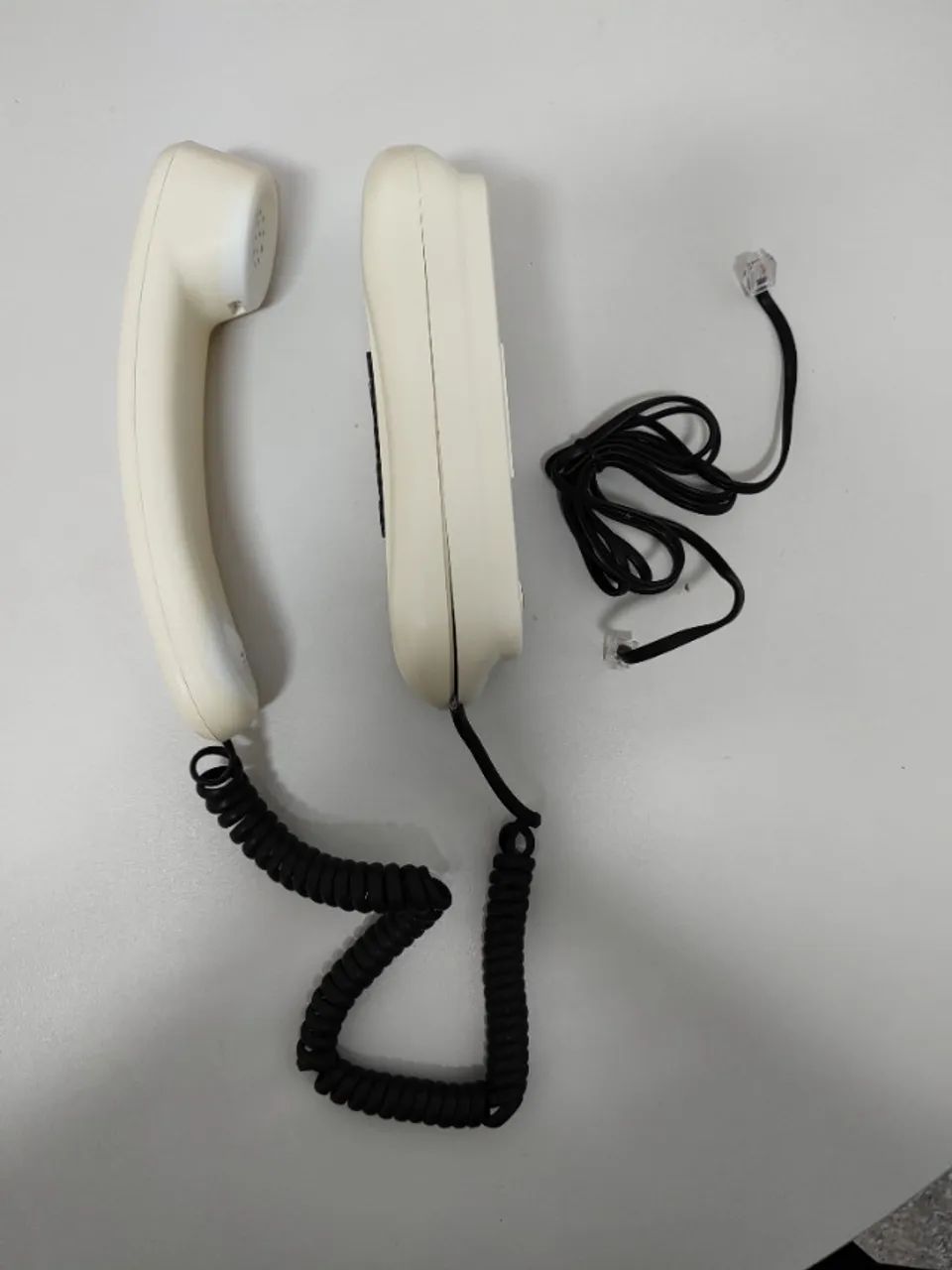 01 Interfone marca HDL em pleno uso + 03 controles remotos com defeito !!  - Vendo ou Troc - Foto 3