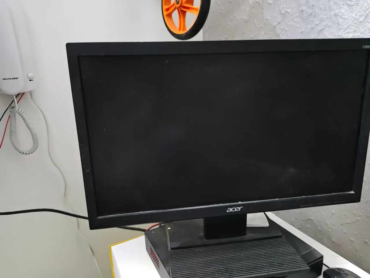 Monitor aoc 19pol