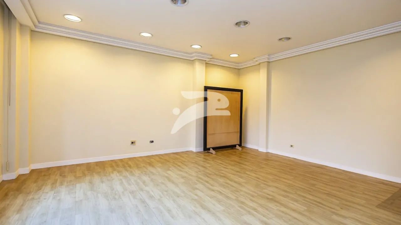 Conj. Comercial Centro 81m² - Foto 5