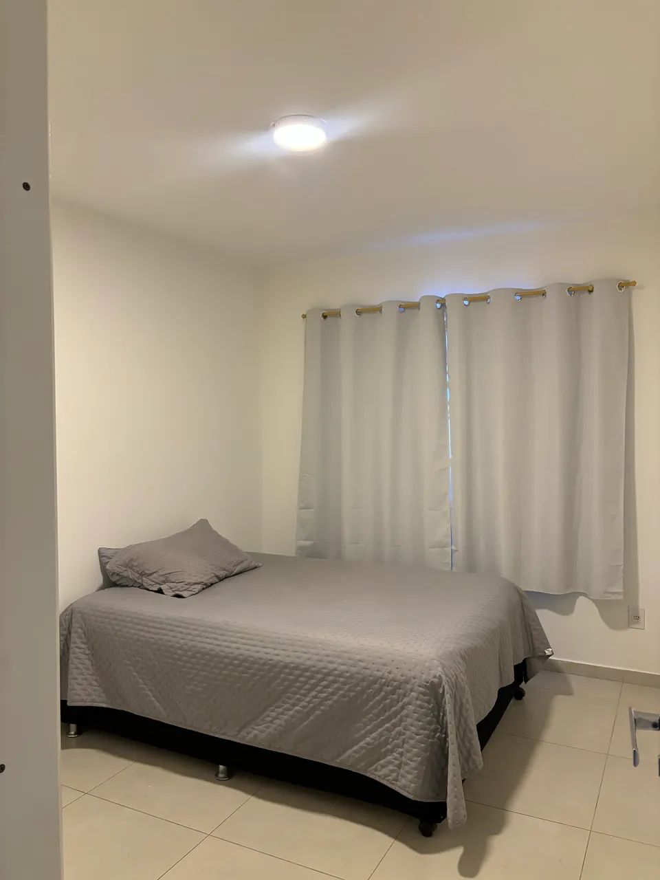 Aluga-se quarto Jd Satélite