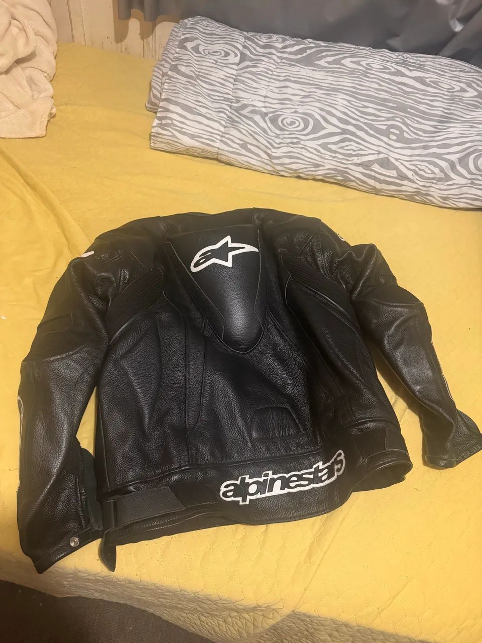 Jaqueta de couro de moto  - Foto 2