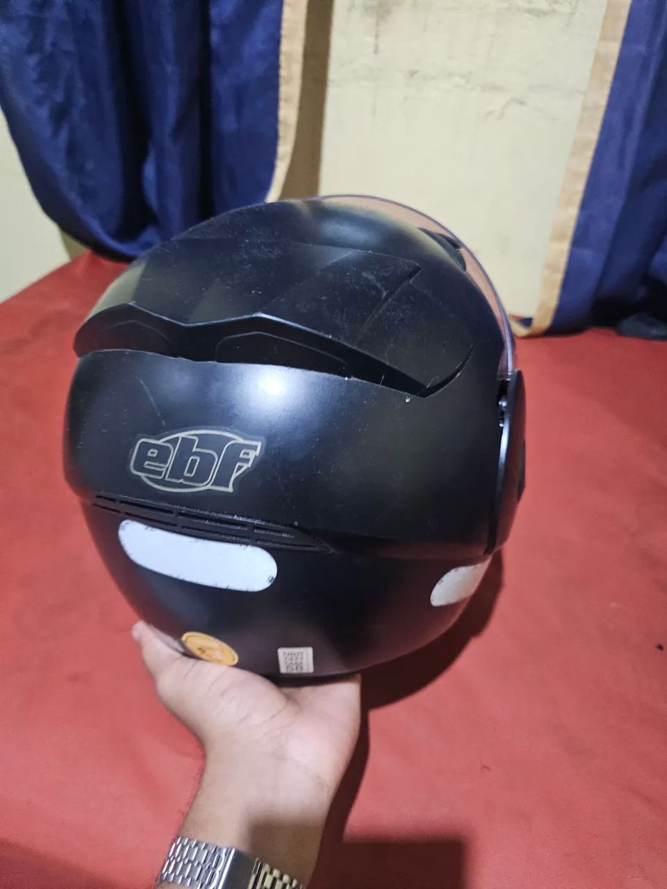 Capacetes, escamotável, marca ebf.<br>O - Foto 2