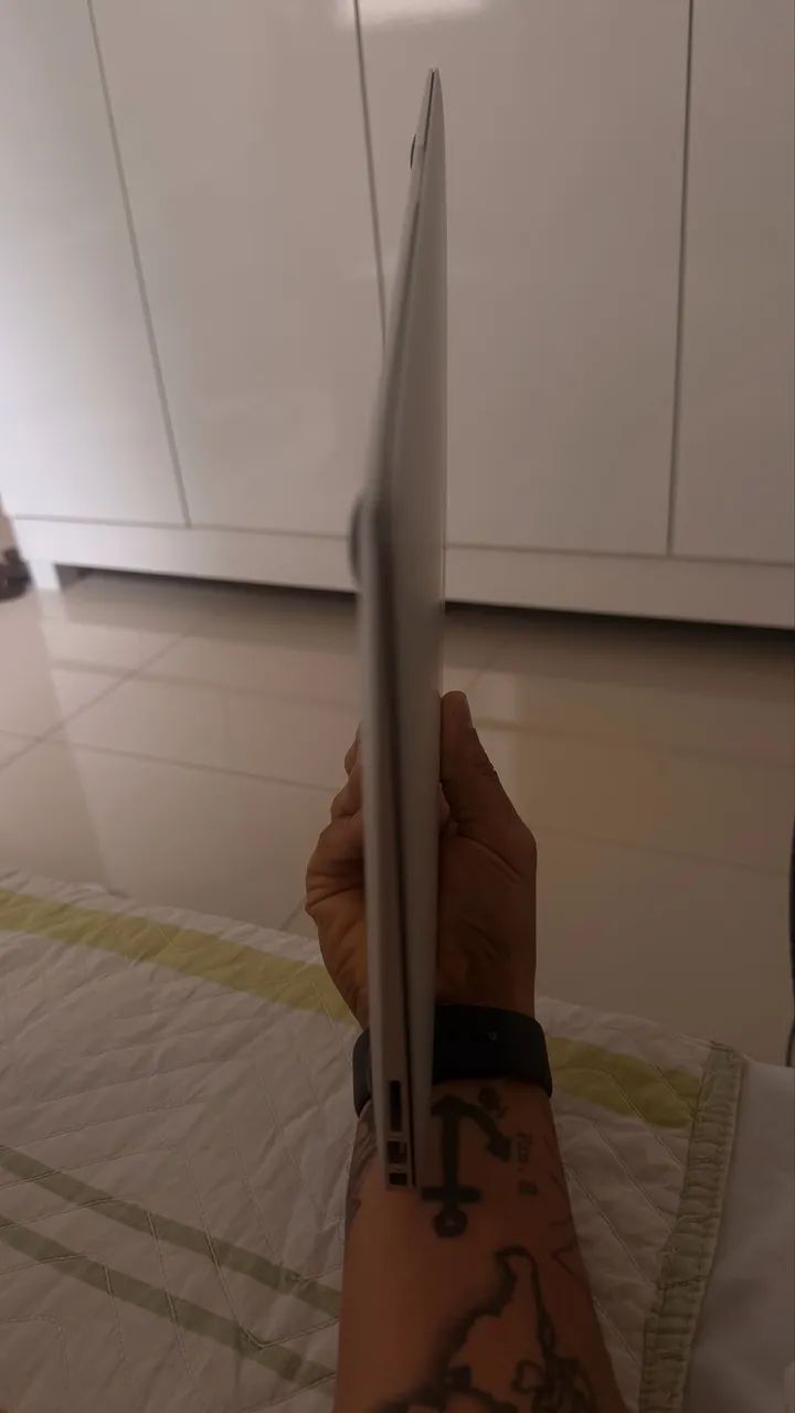 MacBook Air 13-inch, 2017 - Foto 2
