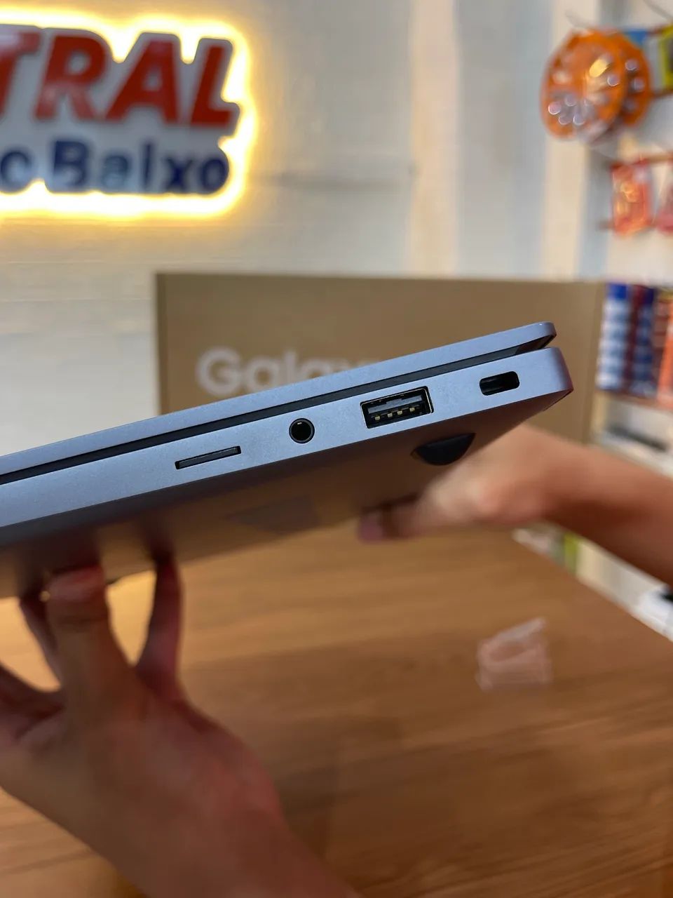 Notebook Samsung Galaxy 8 RAM e 512 GB  - Foto 5