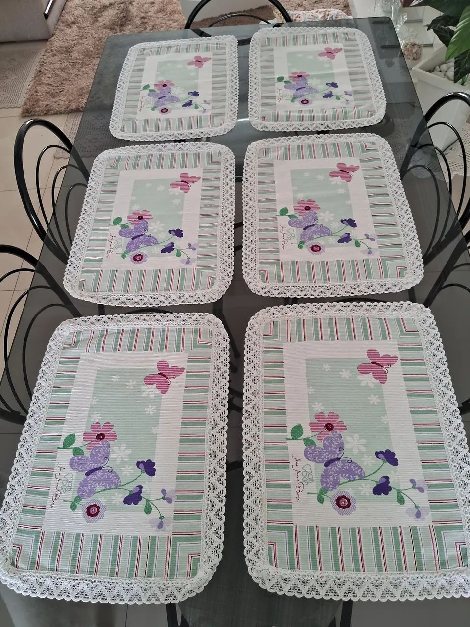 Toalhinhas com renda 
