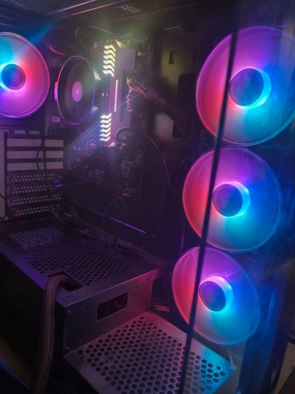 PC GAMER RYZEN 7 5700G - Foto 2