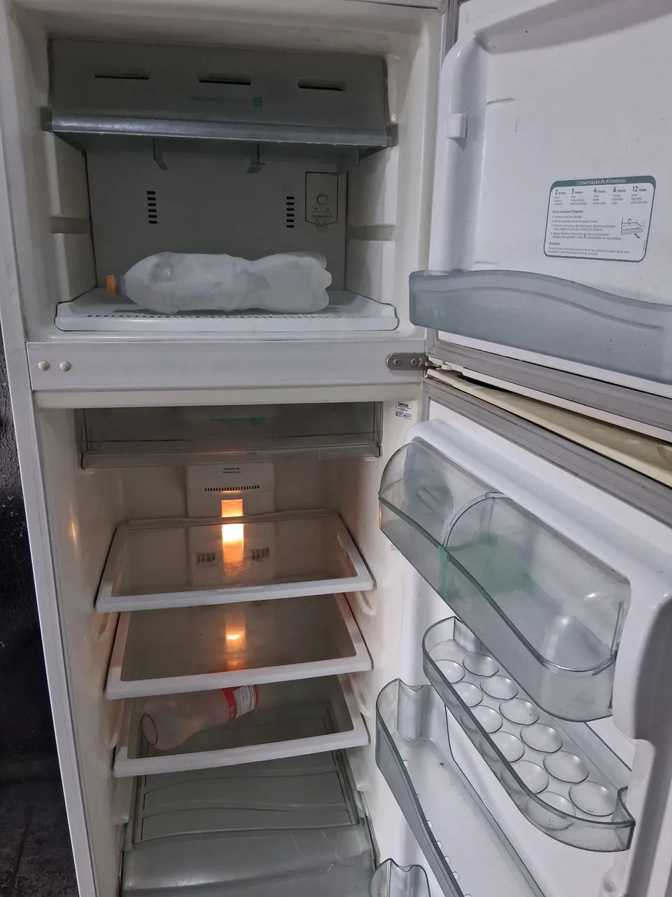 Vendo geladeira  consul frosfree  - Foto 2