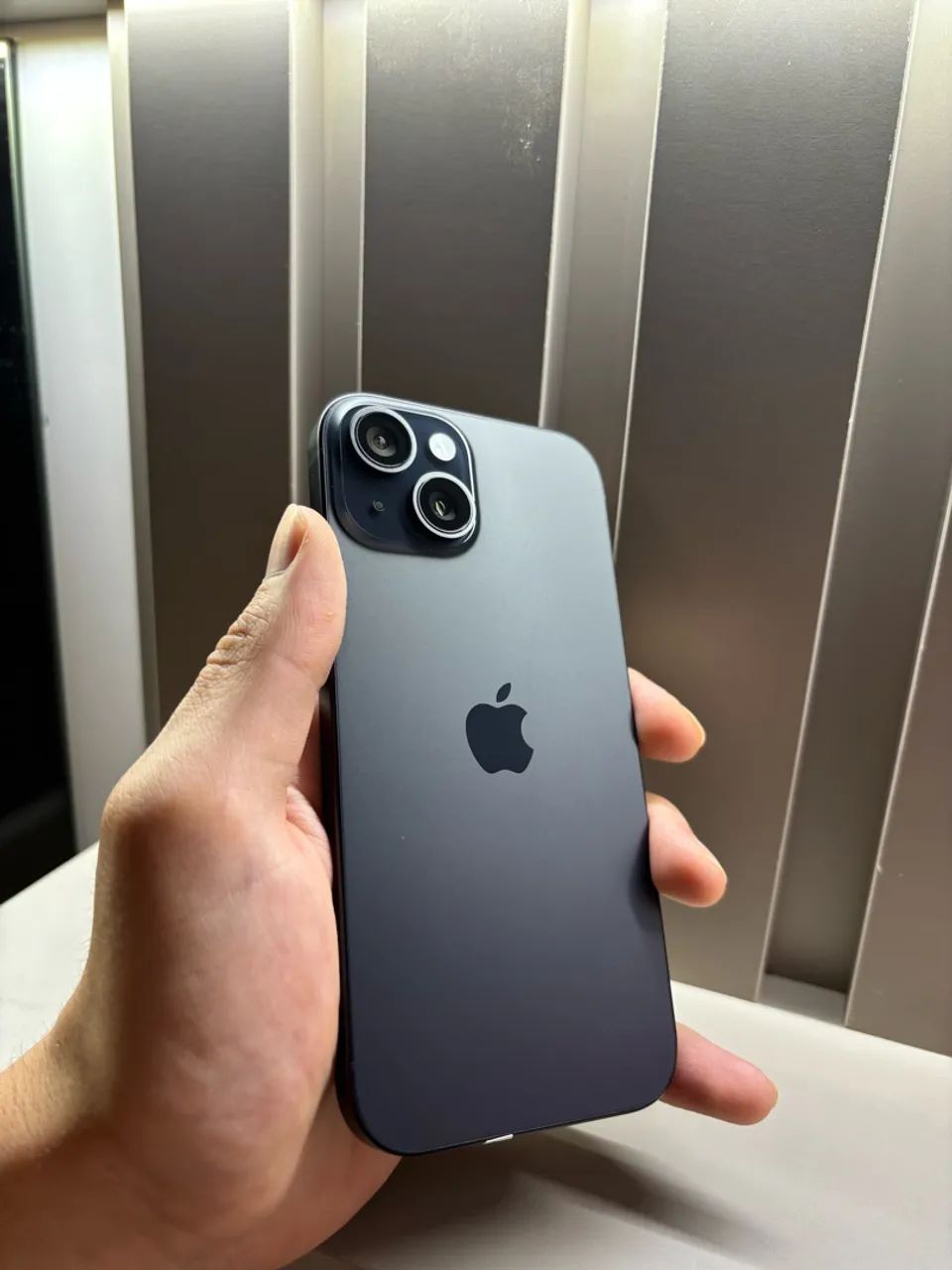 iPhone 15 IMPECÁVEL 
