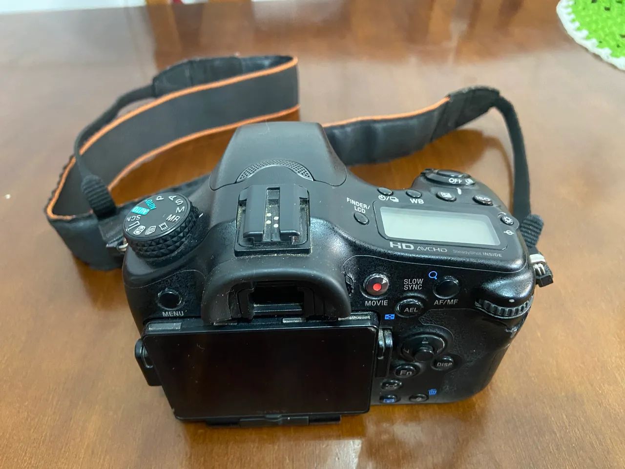 Câmera Sony Alpha 77 + Lentes - Foto 3