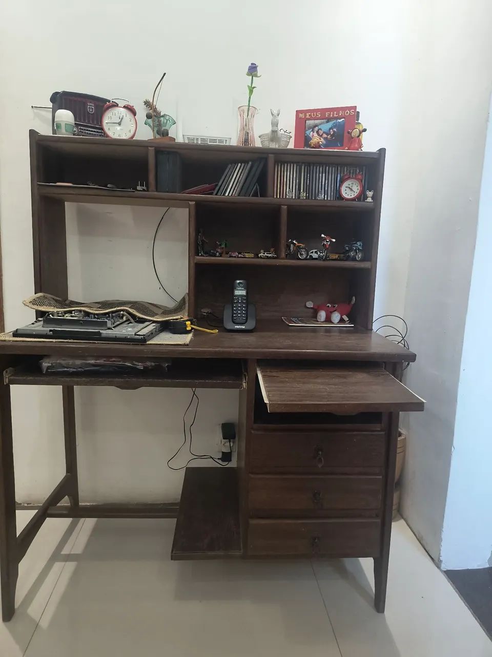 Escrivaninha de sucupira usado - Foto 2