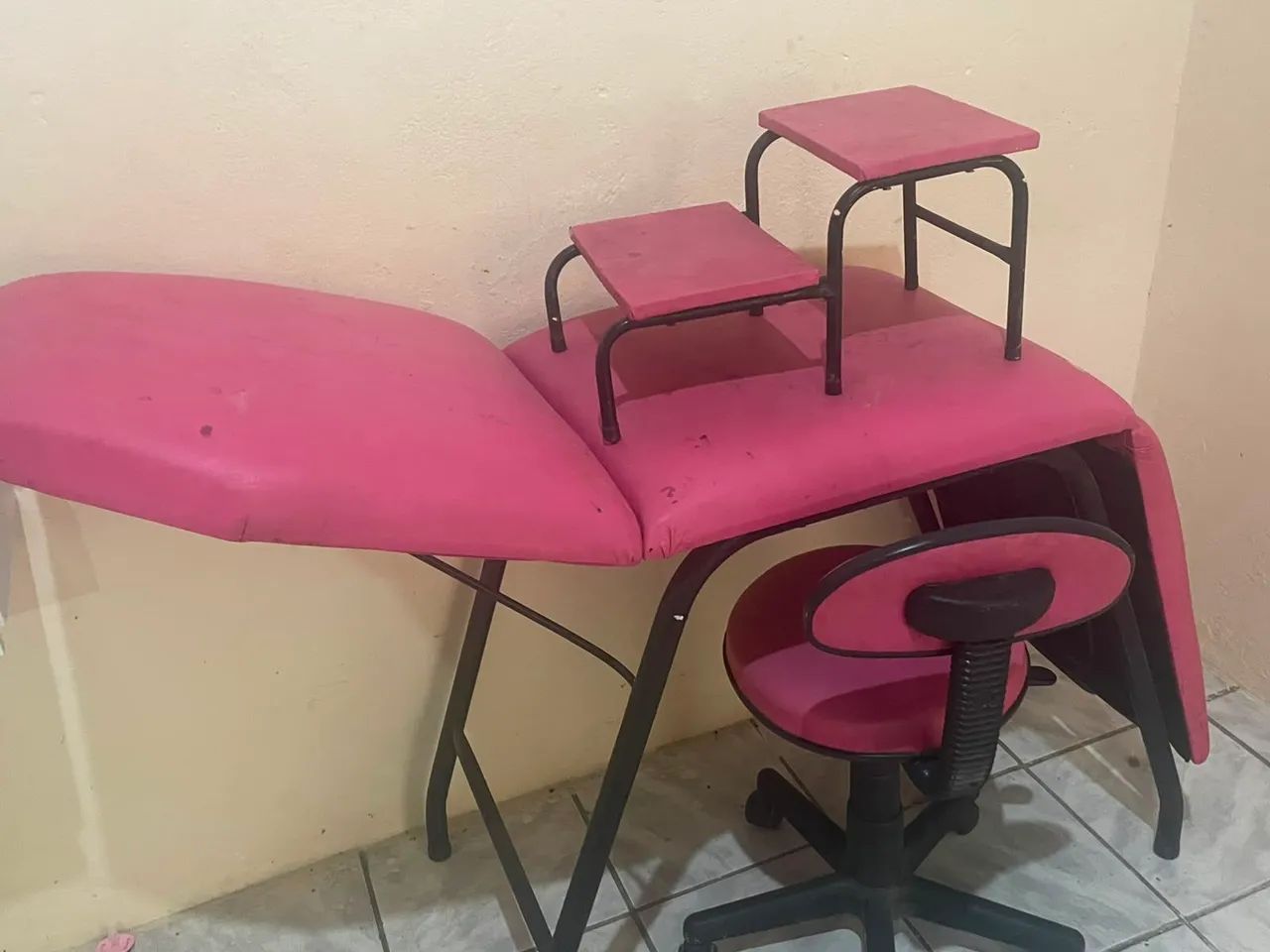 Maca completa com cadeira ajustável e escada 