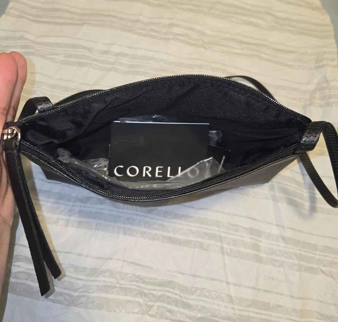 Bolsa transversal Corello preta - Foto 3