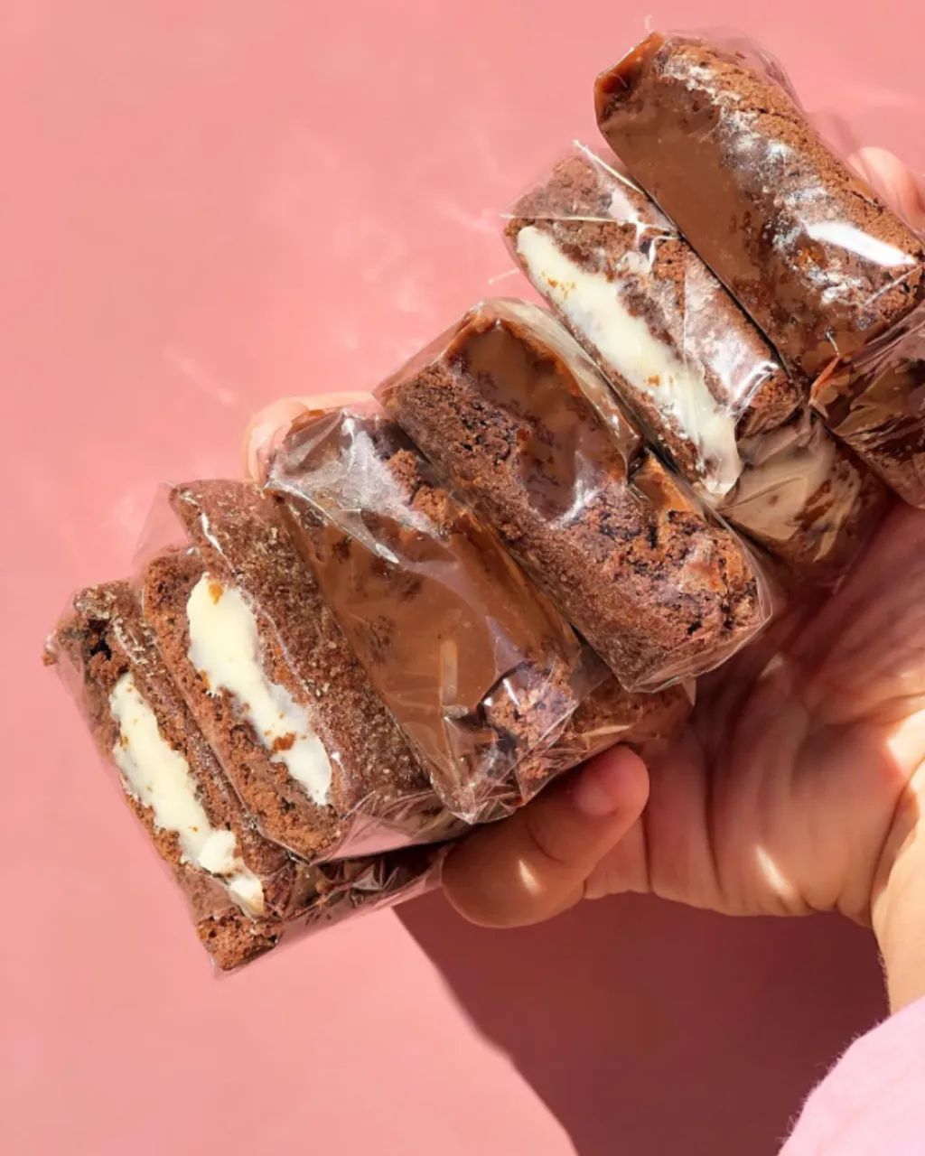 Brownies Recheados 3,50R$ - Foto 3