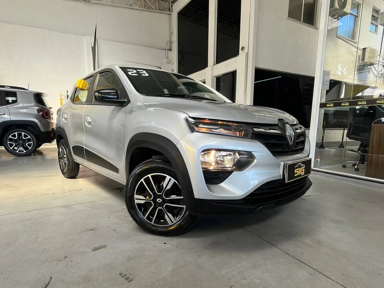 Renault Kwid 1.0 Intense 2023