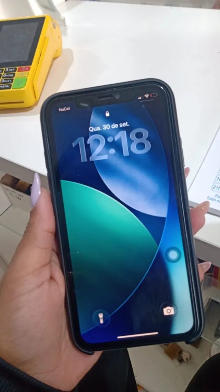 iPhone 11